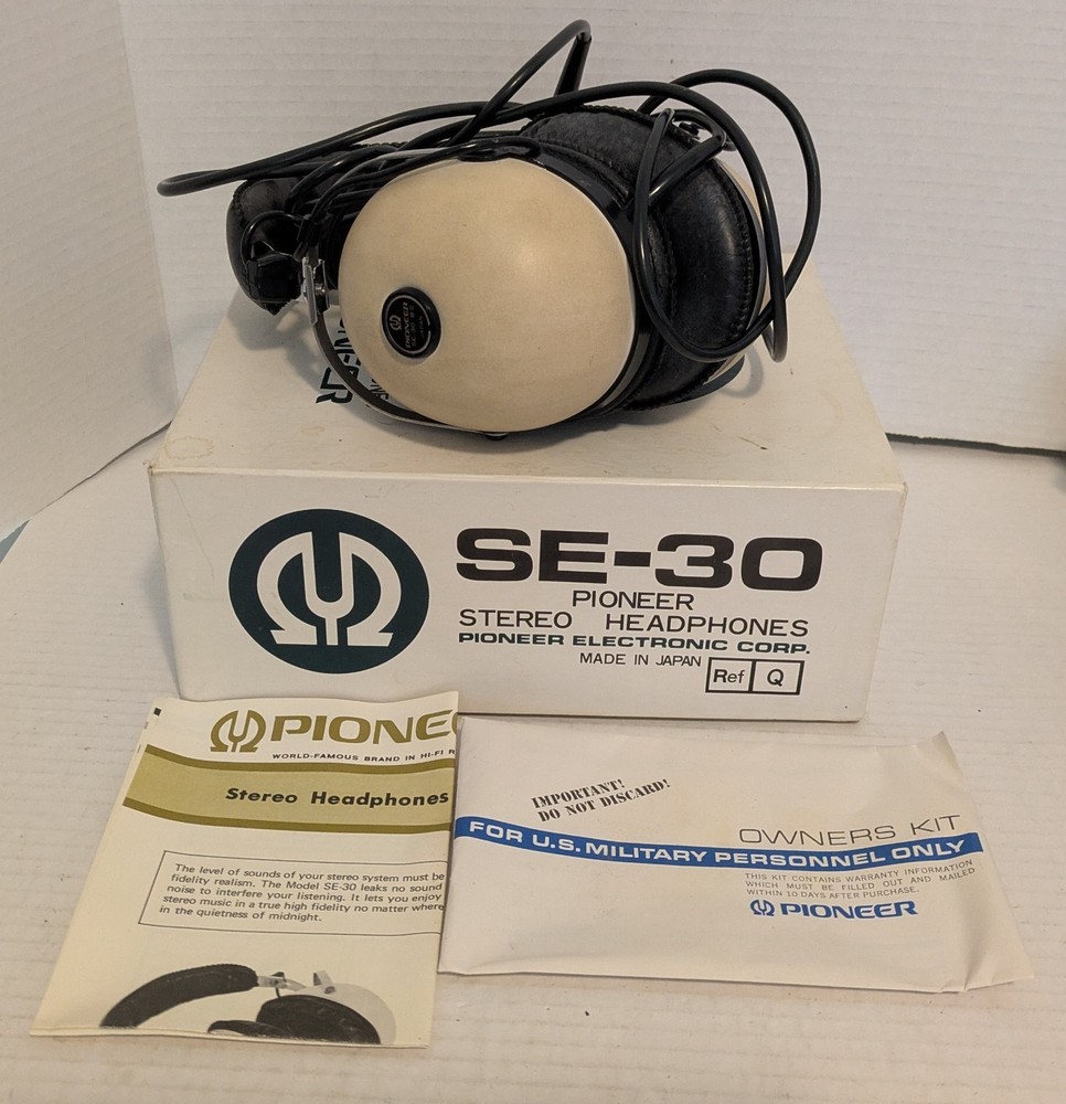 Pioneer SE-30A Stereo Headphones & Case Japan – Tested & Extra Jack adapter!