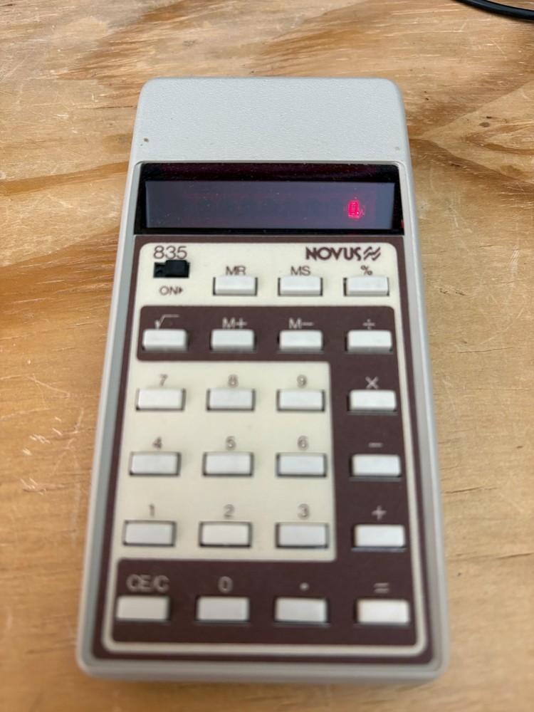 1976 National Semiconductor Novus 835 LED Calculator Working Vintage
