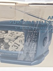 Vintage GPX Portable TV Television AM/FM Radio 5″ Black White Screen TVP7 READ