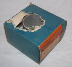 E. F. Johnson 4-pin Bayonet Jumbo Ceramic tube socket,NOS,original box,123-211