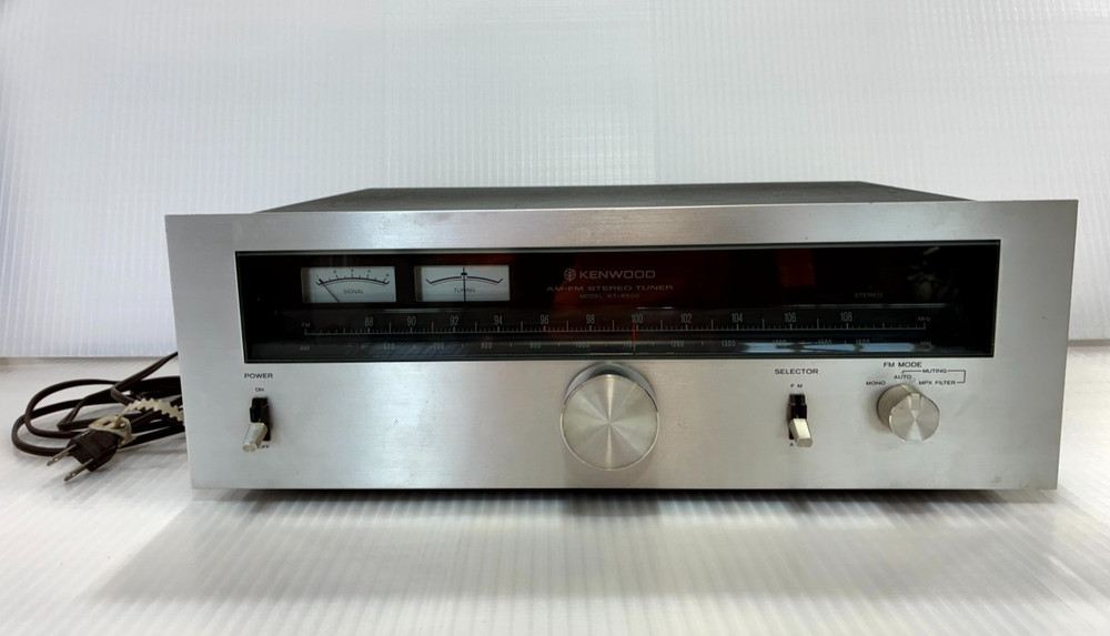 Vintage Kenwood AM/FM Stereo Tuner KT-6500 with MPX filter for radio recording.