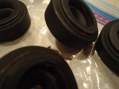 Pioneer PL-516 Stereo Turntable Part Out Foot (1 only)