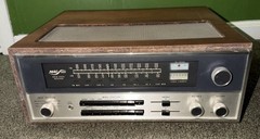 McIntosh Mac 1900 Receiver – Recapped With A Custom Case