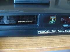 Sharp VC-775E Multi-System VCR /w Box, Remote. User manual Mint Condition Works