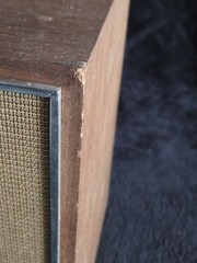 VTG 1970s Realistic Solo-103 Bookshelf Speakers Walnut Wood Case MCM WORKING