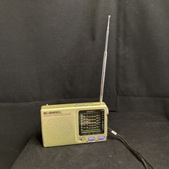 5G Bell & Howell Fm/mw/sw 9 Band World Receiver Radio Portable Working