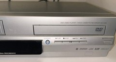 Toshiba SD-V394SU DVD/VHS Combo Deck No Remote. Nice W/ Minor Wear!