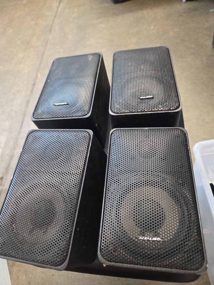 Realistic Minimus 7 Speaker Lot Of 4 SEE