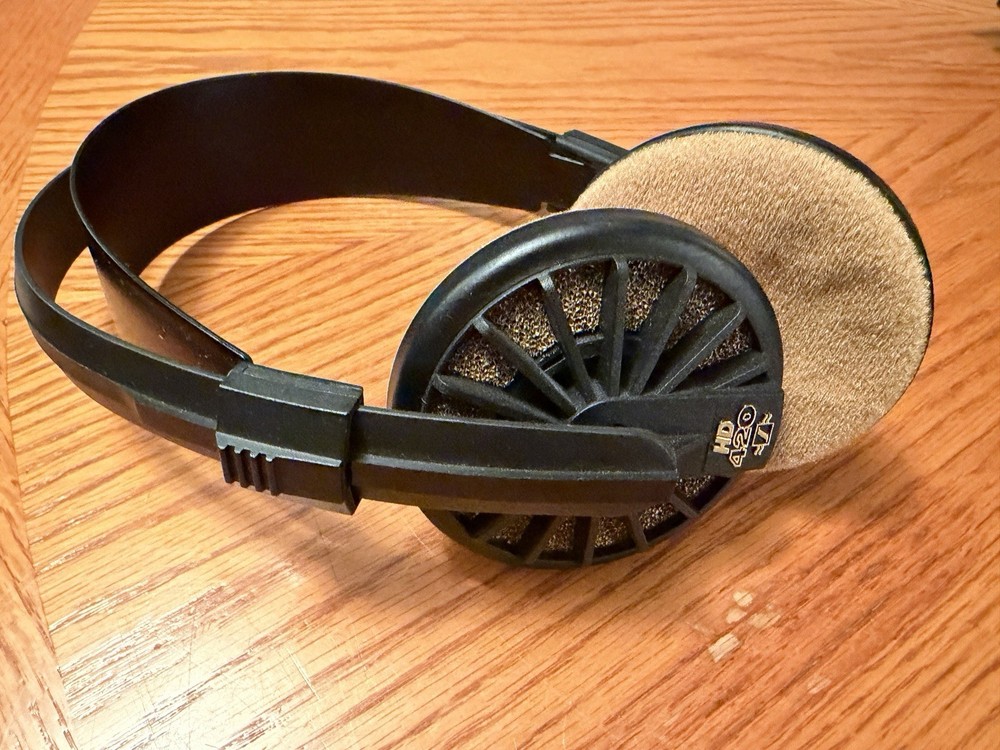 Sennheiser HD 420 Headband Headphones Black Beige Ear-Pad Double Vintage 1970s