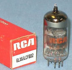6LX8 TUBE RCA TESTED & BOXED VINTAGE SURPLUS