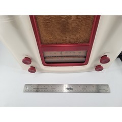 Stromberg Carlson 1204 NOVELTY Bluetooth Christmas Radio