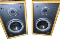 VINTAGE Infinity RS 225 Bookshelf Speakers Light Oak