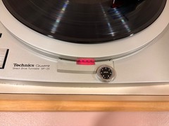 Technics SP-25 DD Turntable w/plinth and Syntec S-220 Piezo PU-420 Tonearm