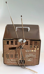 “Vintage 1950s GE Portable TV w/ Rabbit Ears – Mid Century Prop Decor”