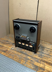 Vintage TEAC A-3440 Reel to Reel Tape Recorder 4 Track Powers On Untested