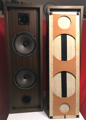 Vintage Wald Sound Model 841T Floor Speakers Working Condition.