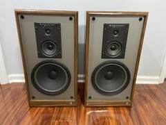 1 Pair of AR-48B speakers Teledyne Acoustic Research