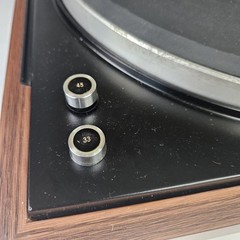 Sansui Belt Drive SR-3030B Turntable. Vintage