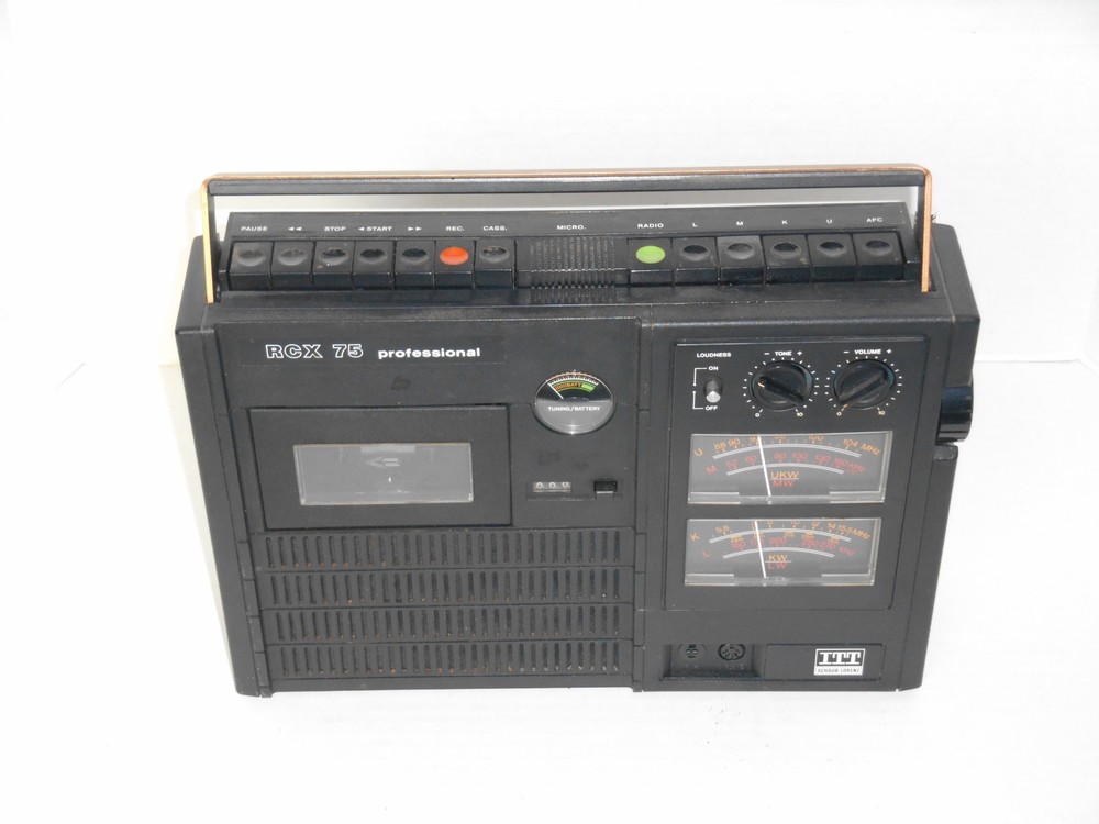 1976 ITT SCHAUB-LORENZ RCX-75 RADIO – AM FM SW LW BANDS – ALL WORKING