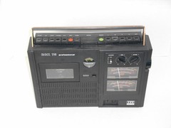 1976 ITT SCHAUB-LORENZ RCX-75 RADIO – AM FM SW LW BANDS – ALL WORKING
