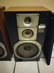 Vintage Pair Technics SB-S407 3 Way 150 Watts Hi-Fi Speakers Tan Cabinet W/Grill