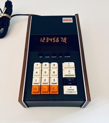 1973 RCA 3C3030 Plasma Display Calculator – New in Box Complete Mint Never Used