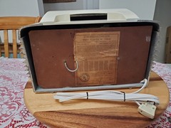 Beautiful Vintage Stromberg Carlson Radio Model 1101-H Tube Radio Working