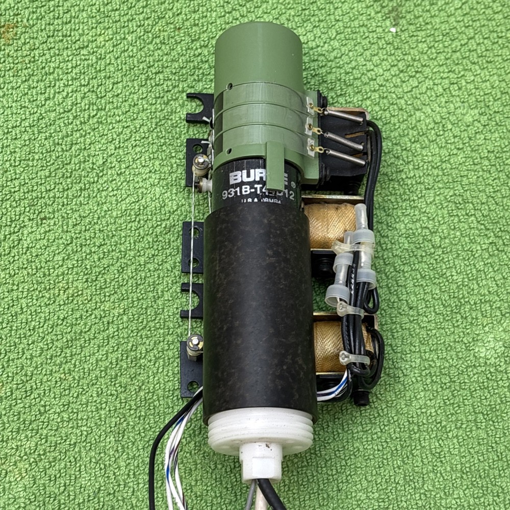 Vintage BURLE 931B PHOTOMULTIPLIER VACUUM TUBE WITH HOLDER CONTROLLER