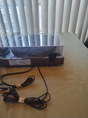 REALISTIC LAB-420 TURNTABLE WORKING VINTAGE DIRECT DRIVE FULL AUTO NEW COVER