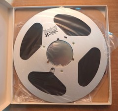 SCOTCH 3M TAPE 207 – REEL TAPE – 3600ft / 1100m – 10.5″ / 26.5cm SEALED NOS