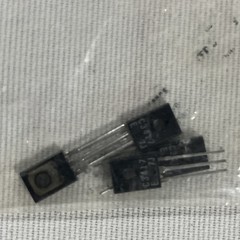 Vintage Mixed Lot Of Electronic Components Resistors Capacitors Transistors TV
