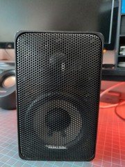 Realistic Minimus-7 40w Bookshelf Speakers