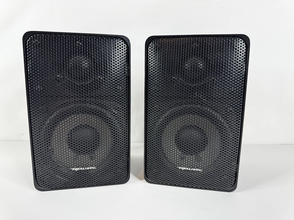 Realistic Minimus 7 Speakers 40-2030C Black 40W sequential serial #s, EX cond