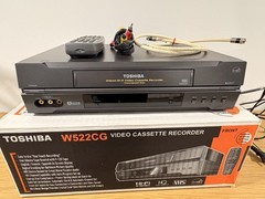 Toshiba W-522CG 4-Head Hi-Fi VCR VHS Player Tested Cleaned w/Original Box Remote