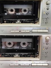 ONKYO K-185 Mini Stereo Cassette Deck Compact Audio Player Recorder 54dB 9W