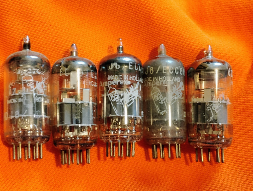 5 X Amperex Bugle Boy 6DJ8 / ECC88 tubes, made in Holland, Tested
