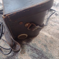 Vintage 1964 Hughes Aircraft Company ROBINAIR no. Ld-101 Leak Detector. Untested