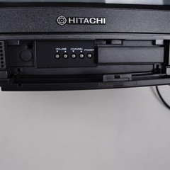 1992 Hitachi CT1394W 13″ CRT TV Wood Grain Retro Gaming w/ 2 Remotes