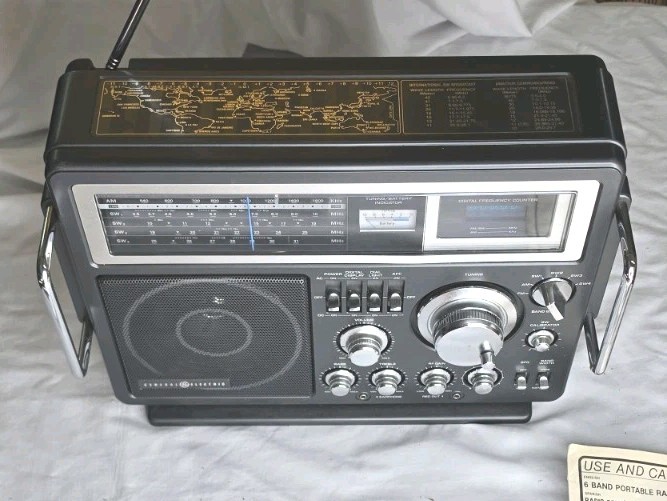 General Electric GE 7-2990A Short Wave FM/AM Radio | TESTED , WORKING MINT SWEET