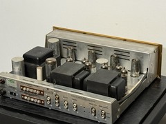 HH Scott 222c Amplifier With Scott Metal Case In Working Condition – Tested