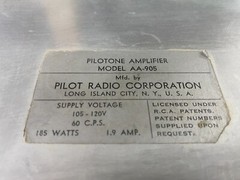 Pair of Pilotone Amplifiers AA-905 AA905 Pilot KT66 Output Tube Integrated Amps