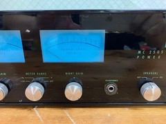 McIntosh MC2505 Stereo Power Amplifier