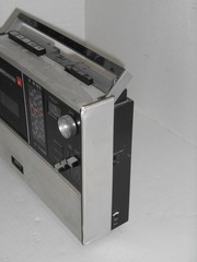 VINTAGE BASF 9300 RADIO RECORDER -COMPLETE & WORKING – FM MW SW FM BAND COVERAGE