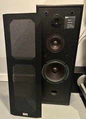EPI/Epicure Model 120 Series 3 Floor Speakers – Early 90s – Superior Condition