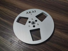 One silvery TAPE REEL Akai 7″ inch Light Metal Aluminum Take Up Reel