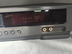 Hitachi VT-M281A 4-Head VHS Video Cassette Player No Remote Tested And Works