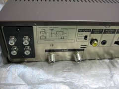 SONY SL-2401 BETAMAX VCR MINT COND. W/BOX, MANUAL & REMOTE MUST SEE! READ!