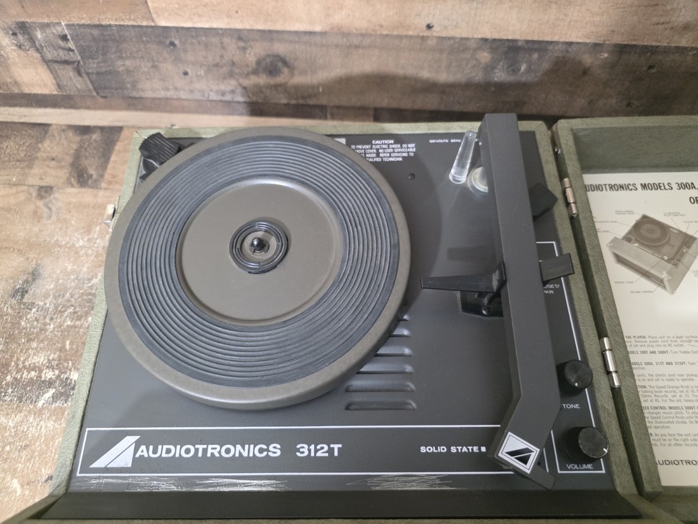 Vintage Audiotronics 312T Classroom Record Player 4-Speed Turntable 1960’s
