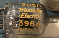 2C51 396A Western Electric 1949 3 Flat Black Plates Square Balanced Triodes Tube
