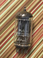 1 Strong Test Telefunken Ribbed Plate 12AX7 tube